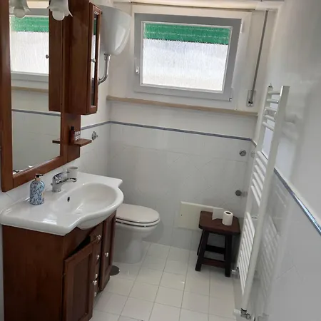 Il Merlo 3* أناكابْري