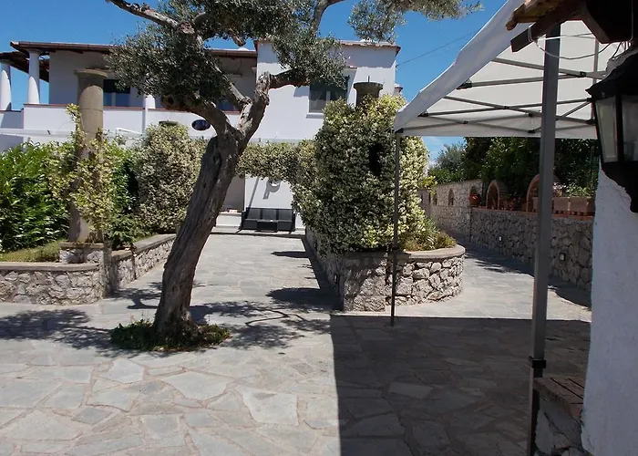 Oda ve Kahvaltı Il Merlo Anacapri (Isola di Capri)